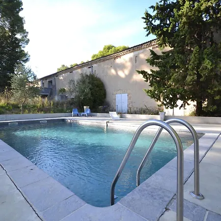 Flat In A Beautiful Building With Pool Apartmán *