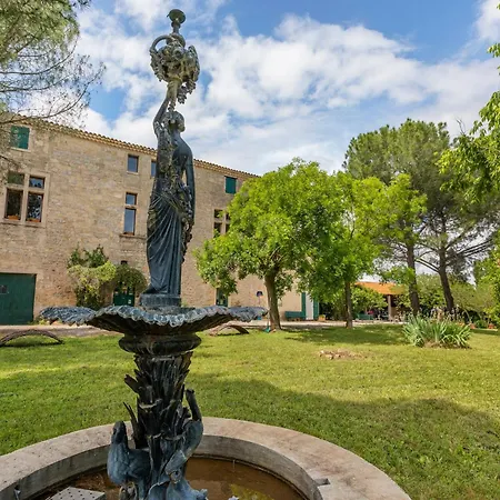 Flat In A Beautiful Building With Pool